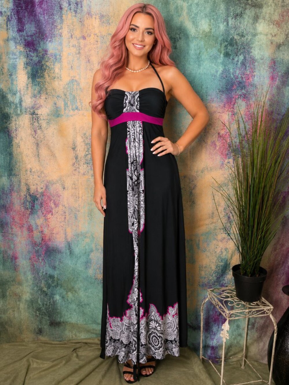 NEW 📌 Ruby Rox Empire Waist Black & Pink Paisley Maxi Halter Dress